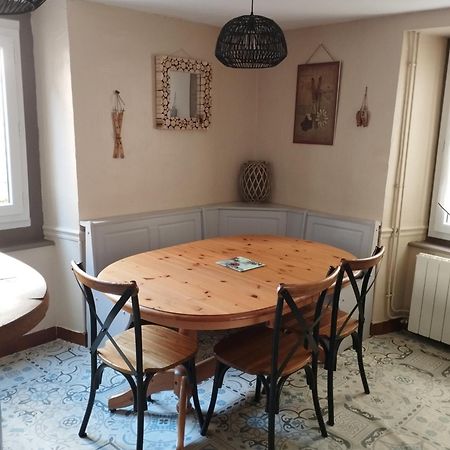 Maison De Village Dans Une Rue Calme Ax-les-Thermes Esterno foto